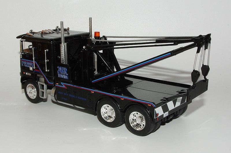 04 freightliner fla 1987 road ranger towing 12