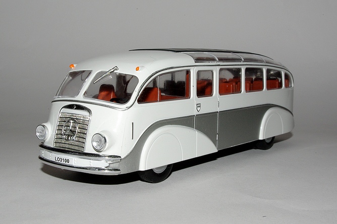 13 mercedes benz l03100