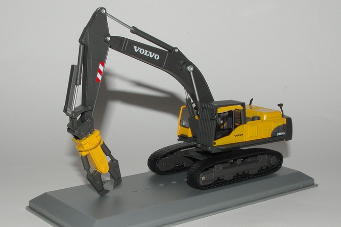 20 volvo ec460 cld pince sur chenilles