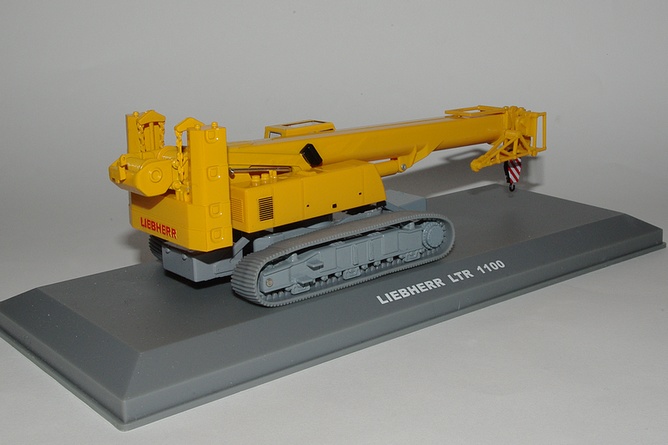 22 liebherr ltr1100 telescopic crawler crane arr