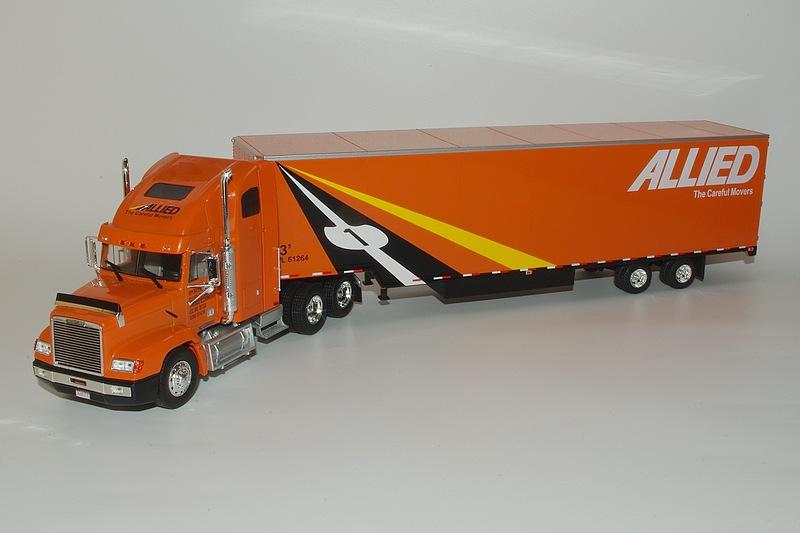 24 freightliner fld112 allied van lines 2