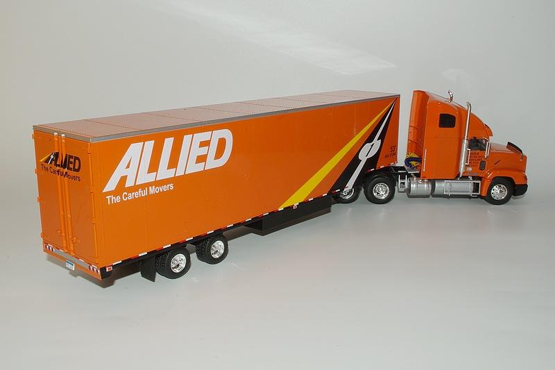 24 freightliner fld112 allied van lines 3