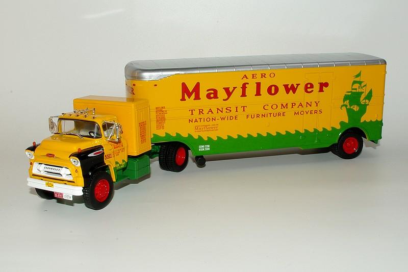 28 chevrolet 9100 lcf 1956 aero mayflower 2