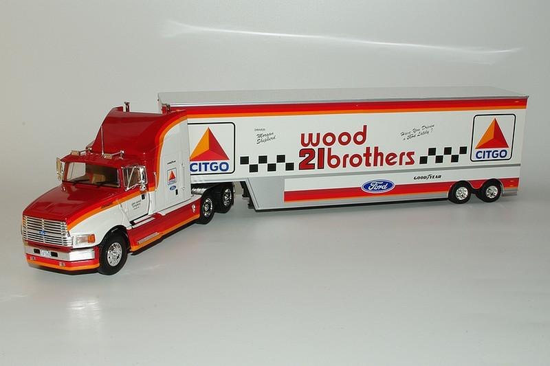 29 ford aeromax 1990 wood 21 brothers 2