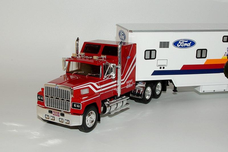 31 ford ltl 9000 1990 bigfoot 1