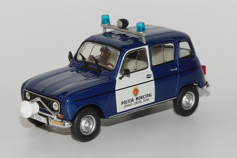 36 renault r4 policia municipal 3
