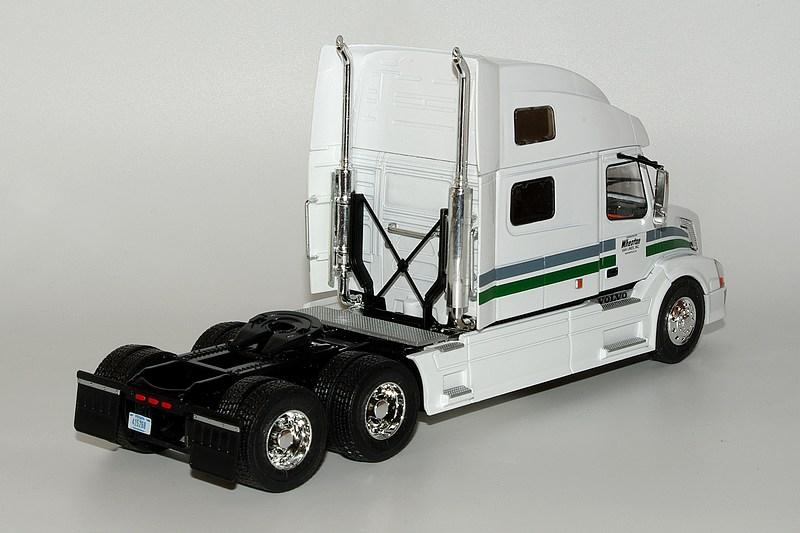 37 volvo vnl 730 2010 bekins 5