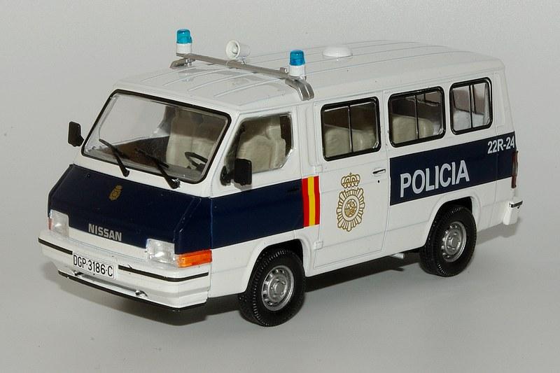 52 nissan trade policia nacional 1