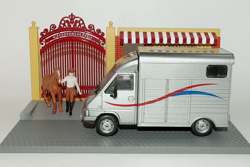 52a eleveur de chevaux renault master 2