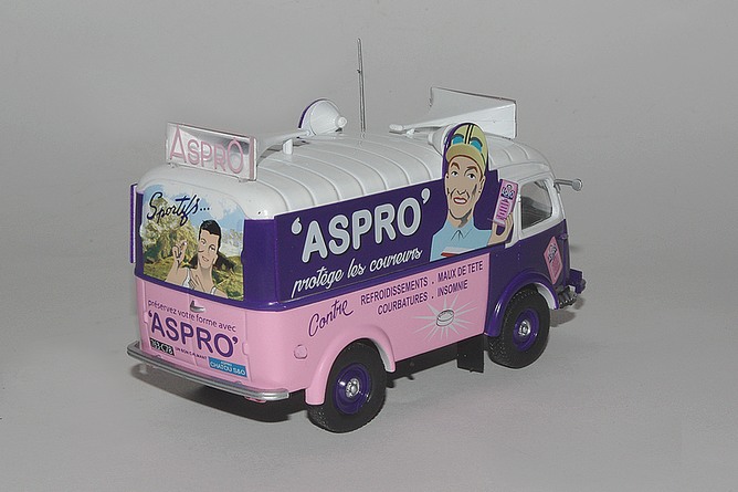 58 renault 1000kg aspro arr