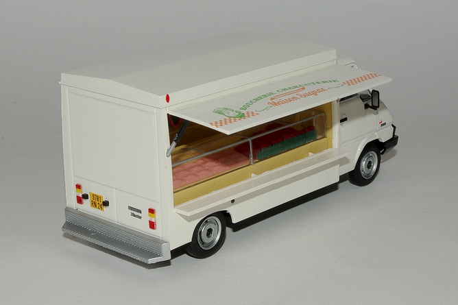 9 master t35 d commerce ambulant arr