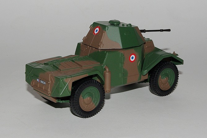 Amd 35 panhard 178 arr
