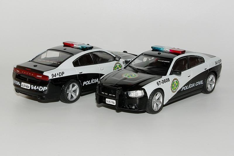 Dodge charger r t police 2011 0 2 4