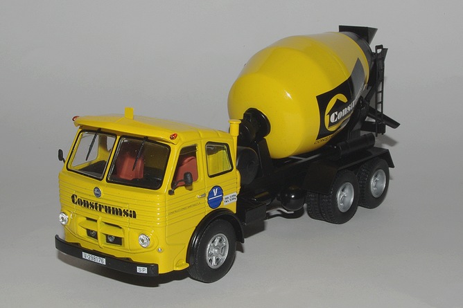 Pegaso 3060 l hormigonera