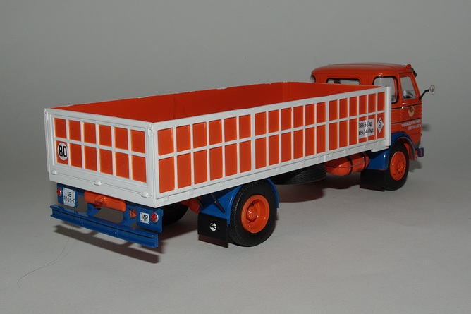 Pegaso comet 1090 frutas jaen 1973 arr