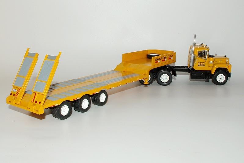 55 mack serie r 1975 stewart tate 3