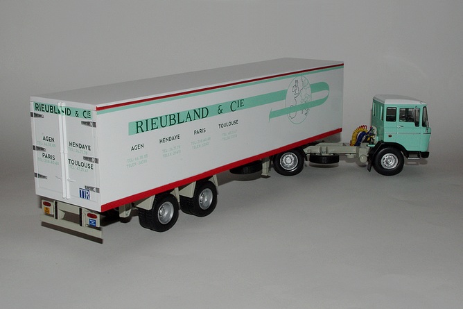 SEMI-REMORQUE DAF 2600 JULIAN & ELLEN 1962-74 ALTAYA 1/43 SEMI-REMORQUE DAF 2600 JULIAN & ELLEN 1962-74 ALTAYA 1/43