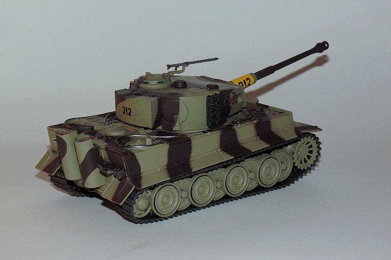 Pz kpfw vi tiger i ausf e sd kfz 181 arr